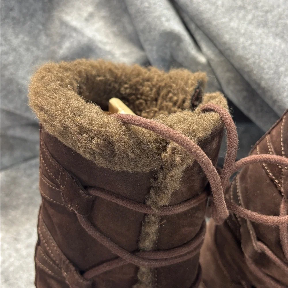 Rocket Dog lace up Cozy Brown suede and fur Boots size 6.5